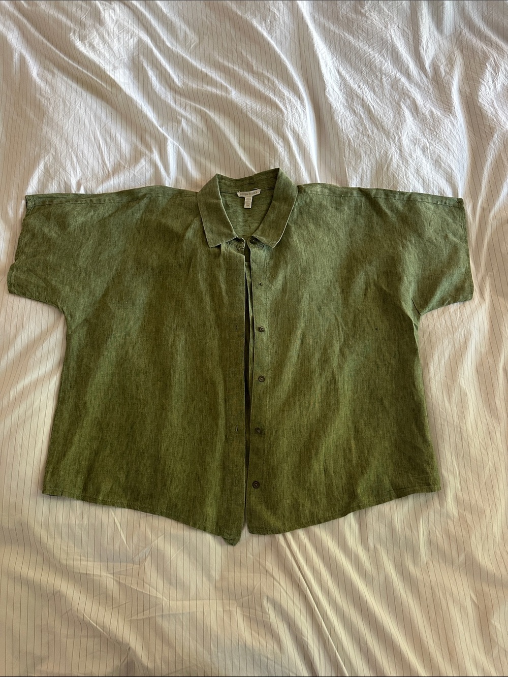 Eileen Fisher - Olive Green Short-Sleeve 100% Organic Linen Button-Up Shirt - M